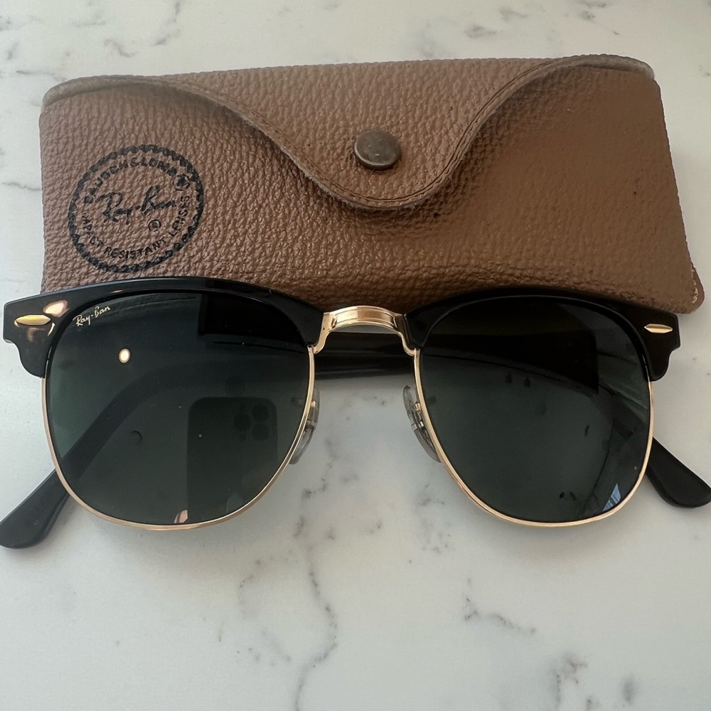 Ray-Ban W1115 Clubmaster Black and Gold Sunglasses with Brown Case